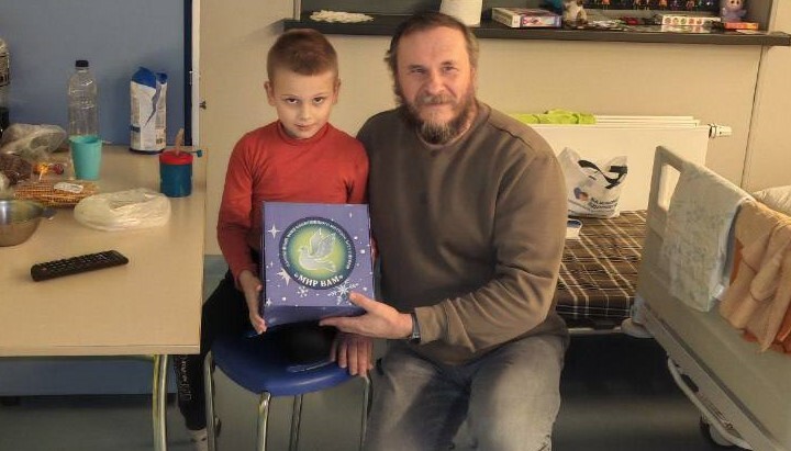 Representatives of the Social Department of the UOC in Okhmatdyt. December 23, 2025 Photo: TG channel "Church Helps"