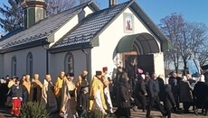 У Малих Дорогостаях гнана громада УПЦ відзначила престольне свято