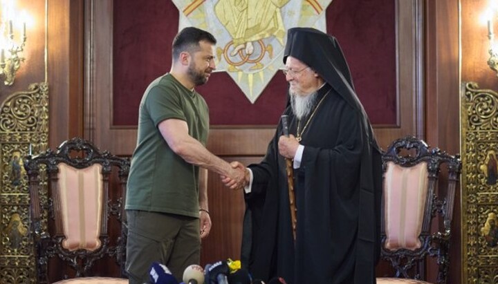 Πρωτοχρονιάτικο μήνυμα του Βλαντίμιρ Ζελένσκι. Φωτογραφία: Οφίς Προέδρου