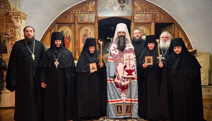 Monastic tonsure at the Holy Trinity Brailiv Women's Monastery. Photo: Vinnytsia Eparchy