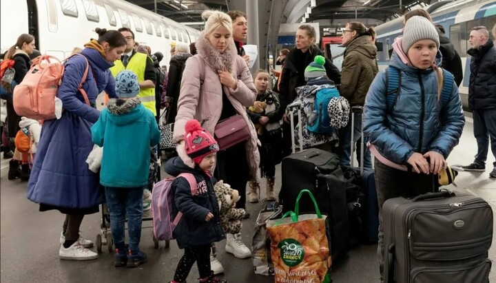 Ουκρανοί πρόσφυγες στην Ευρώπη. Φωτογραφία: "Φόκους"