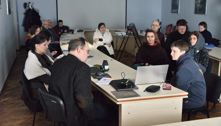 Учасники конференції святкують столітній ювілей створення радянського "Музейного містечка". Фото: лаврський заповідник