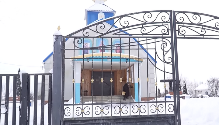Church of the UOC in the village of Kuzmin. Photo: "Radio Liberty"
