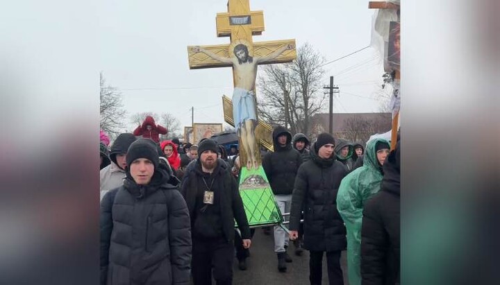 Хресна хода до скиту Ксенії Петербурзької. Фото: СПЖ