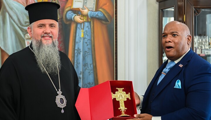 Думенко и Бернс. Фото: ПЦУ