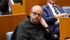 У РКЦ засудили мільярдера за лекції про антихриста