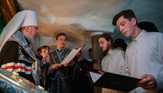 Після передачі ПЦУ печер Лаври Думенко оперативно «постриг» двох ченців