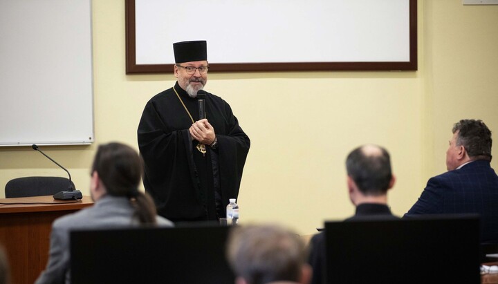 Head of the UGCC at the university. Photo: UGCC press service