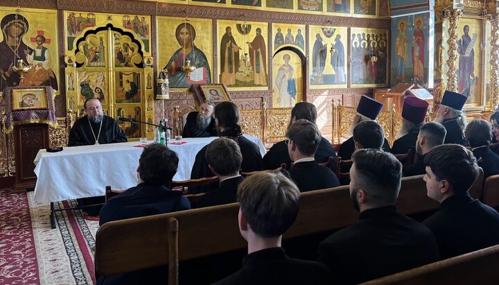 Meeting with the rector of the Kyiv Theological Academy and Seminary at Pochaiv Seminary. Photo: KDAiS press service