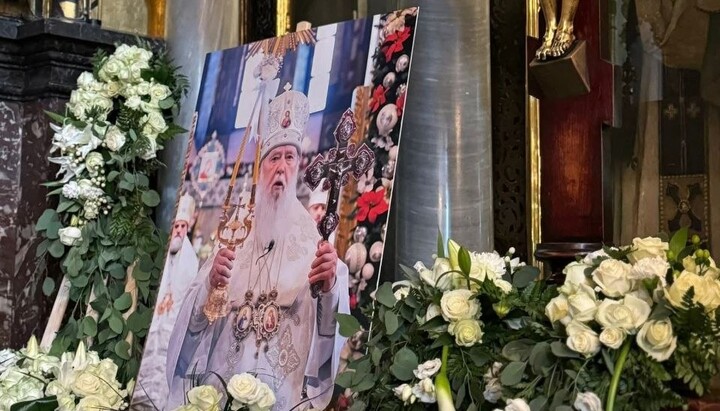 Чому до Філарета ніхто не приїхав?