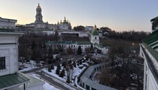 У Лаврі співробітники заповідника зрізали замки у двох корпусах монастиря