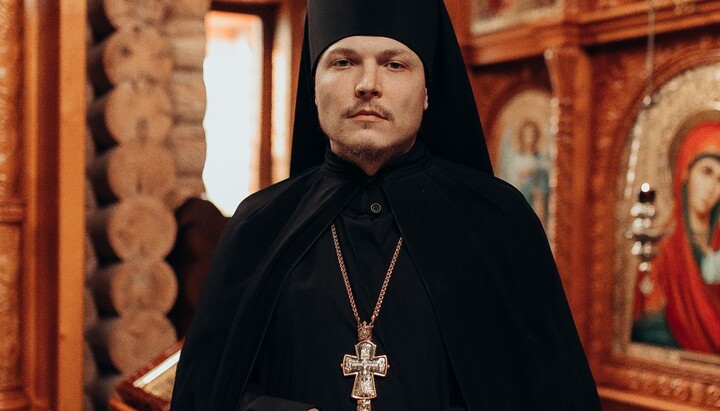Иеромонах Арсений. Фото: Фейсбук Песчанского монастыря