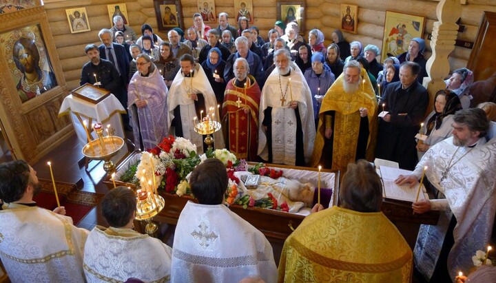 Поховання священника. Фото: відкриті джерела