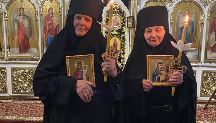 Черниці Тавіфа та Таїсія. Фото: Фейсбук Городоцького Миколаївського монастиря