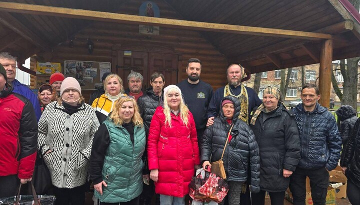Учасники благодійної акції УПЦ міста Боярка. Фото: ТГ-канал Синодального відділу УПЦ з соціально-гуманітарних питань