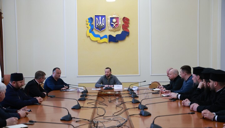 Засідання в Хмельницькій обласній державній адміністрації. Фото: голови ОДА в Фейсбук