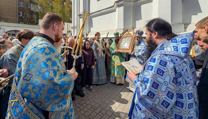 Крестный ход с Касперовским образом Богородицы. Фото: Facebook-страница Одесской епархии