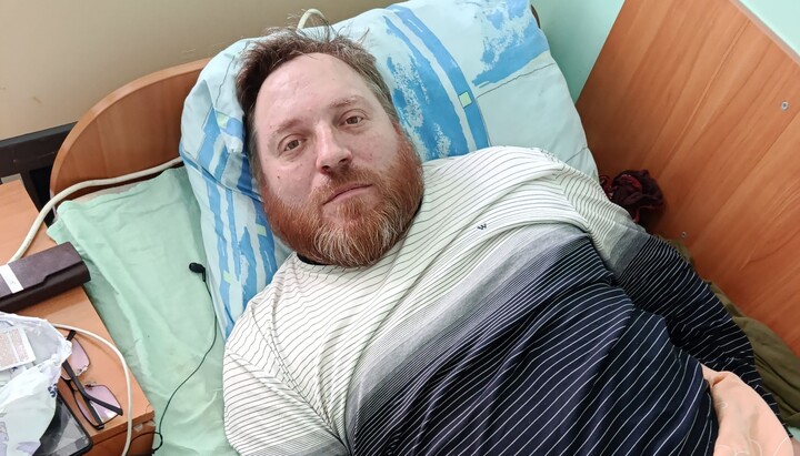 Олександр Галась на лікуванні в результаті травми. Фото: Facebook-сторінка Олександра