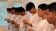 Eight Vietnamese residents embrace Orthodoxy in ROC