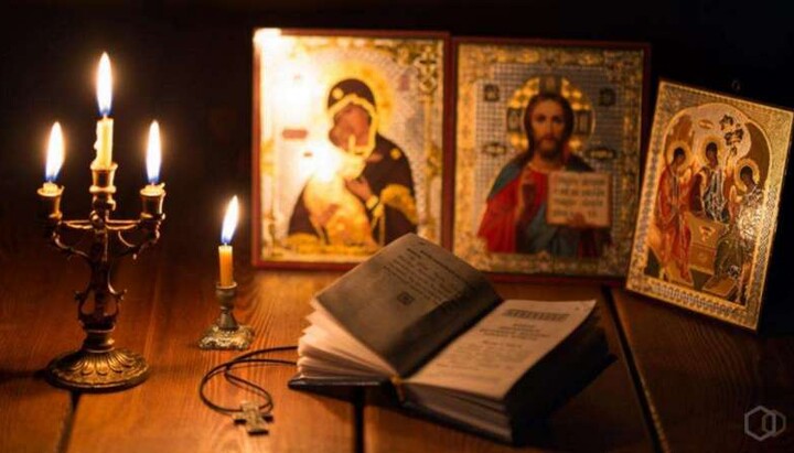 Home prayer. Photo: napensii