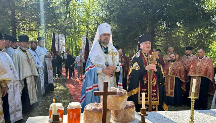 Экуменическая служба ПЦУ и УГКЦ. Фото: Фейсбук Тернопольской епархии ПЦУ