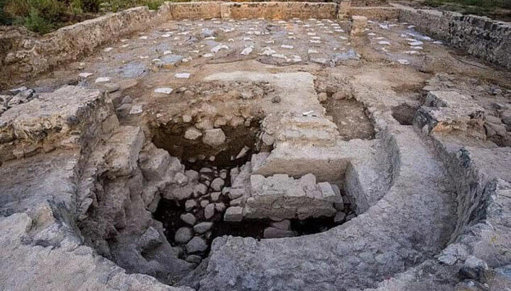The excavated house walls dated to the first century. Photo: MSN