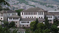 Στην Αλβανία έκλεισε το εκκλησιαστικό λύκειο που ίδρυσε ο Αρχιεπίσκοπος Αναστάσιος