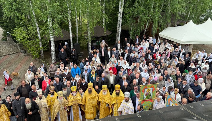 A persecuted community in Verkhni Stanivtsi. Photo: UOJ