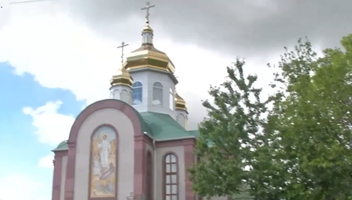 Храм УПЦ Іоанна Богослова в Колонщині. Фото: скриншот відео 5 Канал