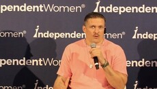 У украинцев и россиян кровь одного цвета, нам надо договариваться, – Усик