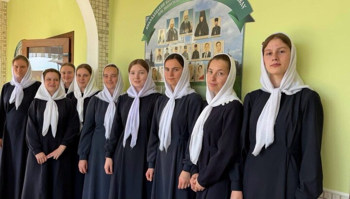 Вихованки регентського відділення при Зимненському монастирі. Фото: СПЖ