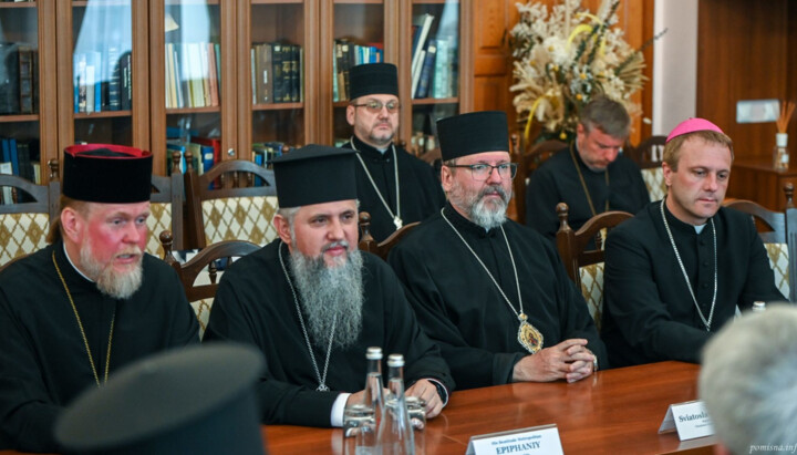 Шевчук і Думенко на зустрічі зі Всесвітньою радою церков. Фото: УГКЦ