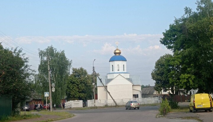 Храм УПЦ на честь Почаївської ікони Божої Матері у місті Сновськ. Фото: Чернігівська єпархія