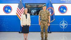 Миротворці НАТО і сенаторка США обговорили безпеку сербських святинь Косово