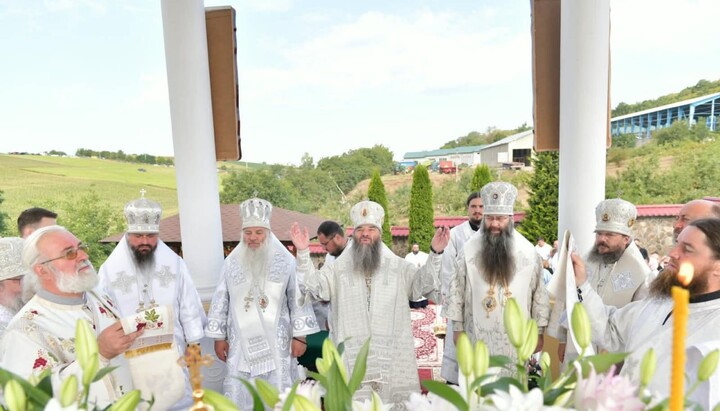 Літургія в скиту Банченського монастиря. Фото: СПЖ