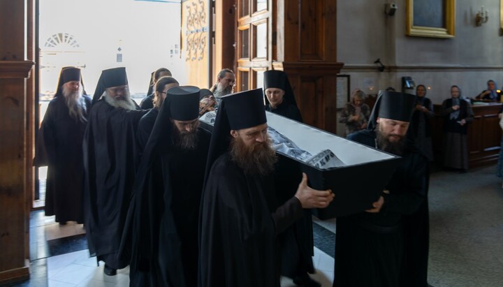 Відспівування ченця Варсонофія (Турянського). Фото: Святогірська лавра