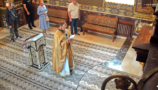 ПЦУ в Лаврі: коли «замість хору співає магнітофон»