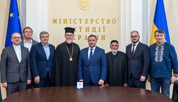 Члени ВРЦіРО з міністром юстиції. Фото: ВРЦіРО