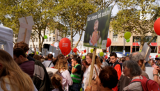 Στην Κολωνία 2.000 χριστιανοί βγήκαν σε πορεία για την προστασία των αγέννητων παιδιών