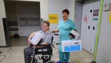 Το Ίδρυμα «Θαβώρ» παρέδωσε τρόφιμα και πάνες σε νοσοκομείο του Χαρκόβου