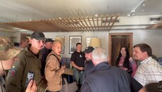 На заседании суда по Верхней лавре активисты напали на авдокатов УПЦ