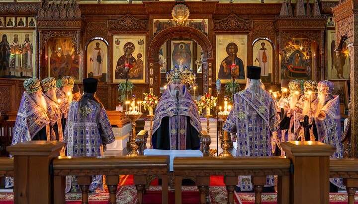 Панихида по убитому монаху Варсонофию в Святогорской лавре. Фото: svlavra.church.ua