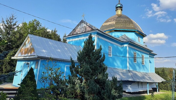 Покровский храм в селе Старый Почаев. Фото: wikivoyage.org
