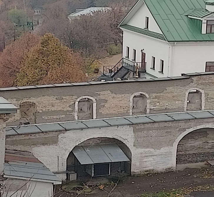 Як через монастирського пса виганяють з лаври монахів фото 4