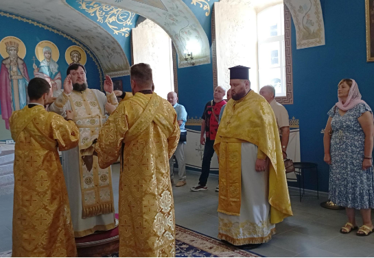 Недільна служба. 