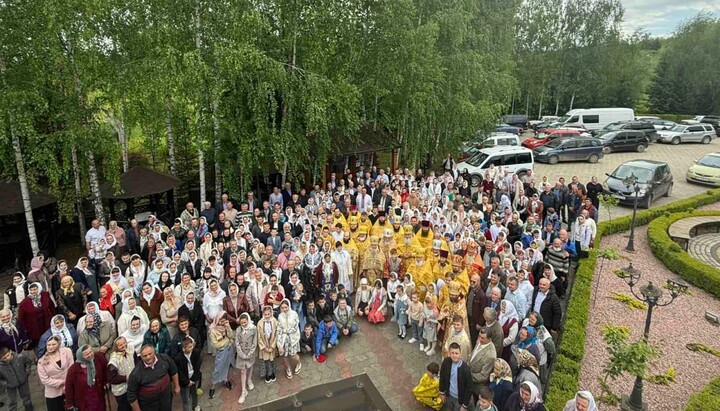 Богослужіння гнаної громади у Верхніх Станівцах.